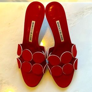 Beautiful almost new Manolo Blahnik Haribamu Red Sandal!